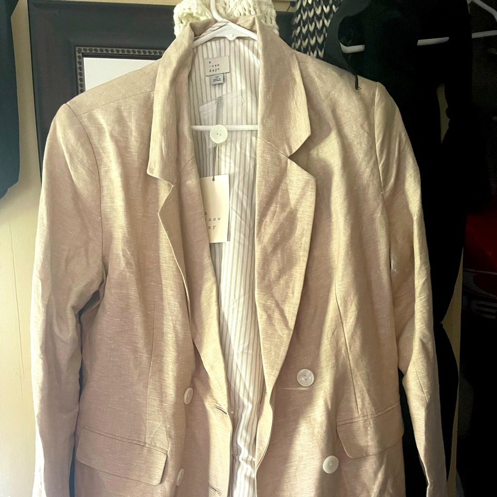 Linen beige blazer